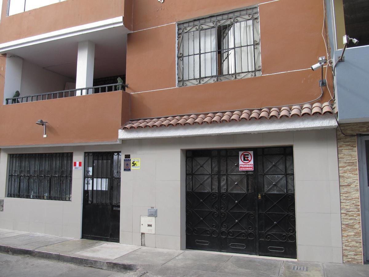 Calle 5 - Lima Airport Callao Exterior photo